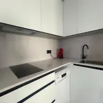 En Primera Linea, Centro